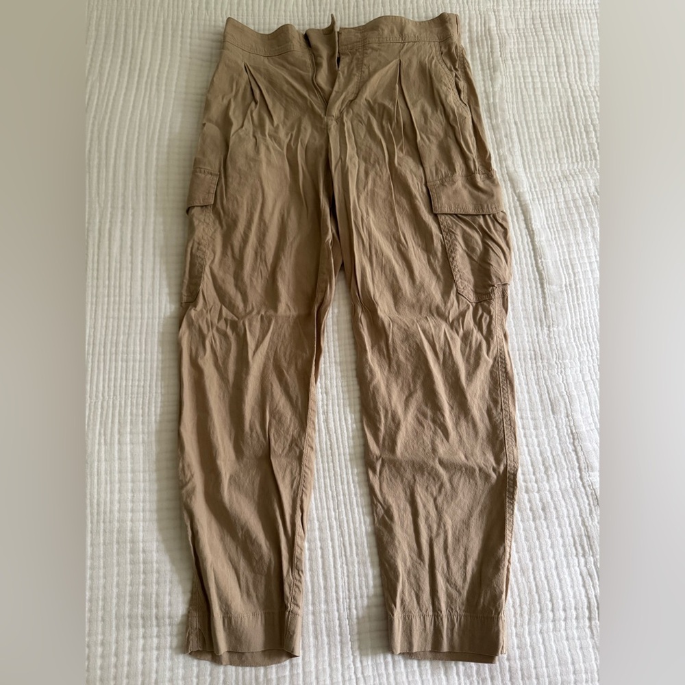 Vince Cargo Capri Size 4 Pants